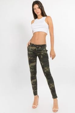 LOVE MODA Low Rise Zipper Accent Camo Print Skinny Jeans